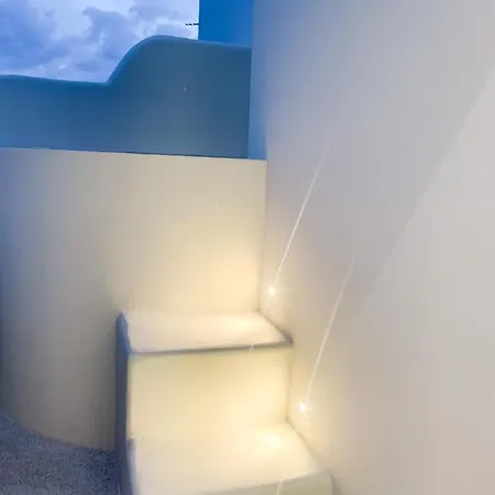 Mod Santorini Vegan * Fira (Santorini)