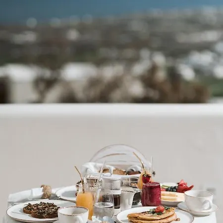 Mod Santorini Vegan Hotel *