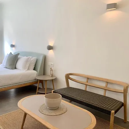 Mod Santorini Vegan * Fira (Santorini)