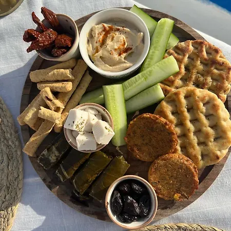 Mod Santorini Vegan Hotel Fira (Santorini)